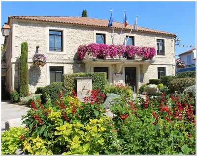 mairie d'Eyragues