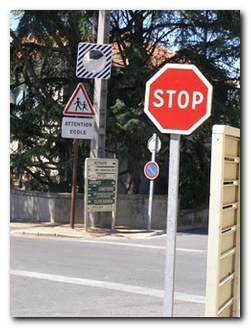 panneau stop